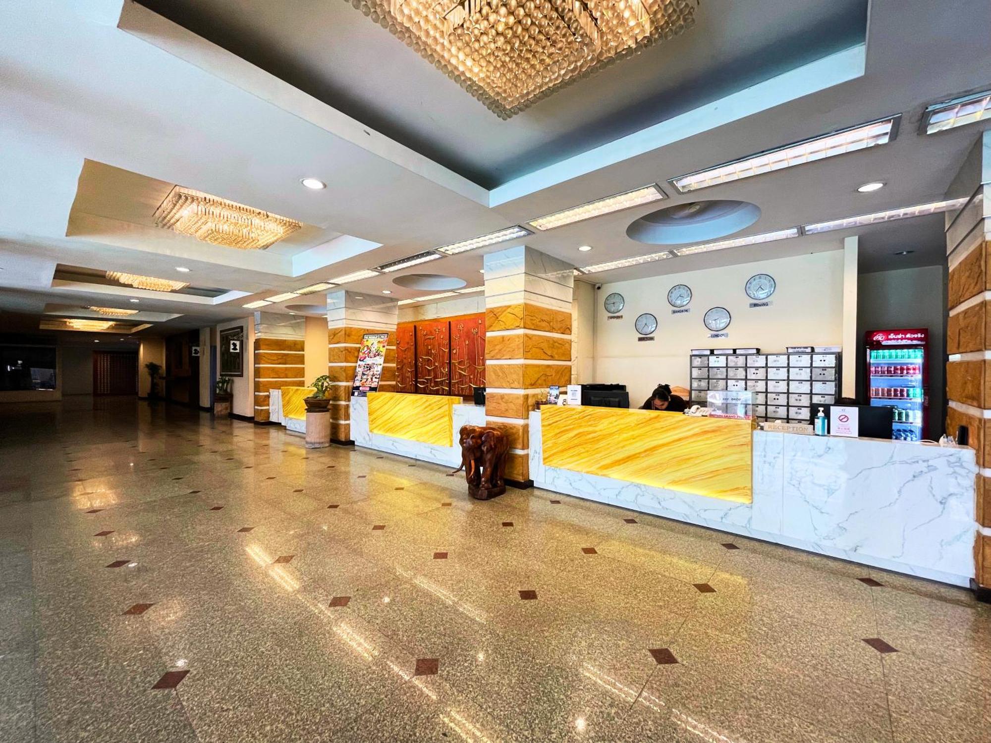 Eastern Grand Palace Hotel Pattaya