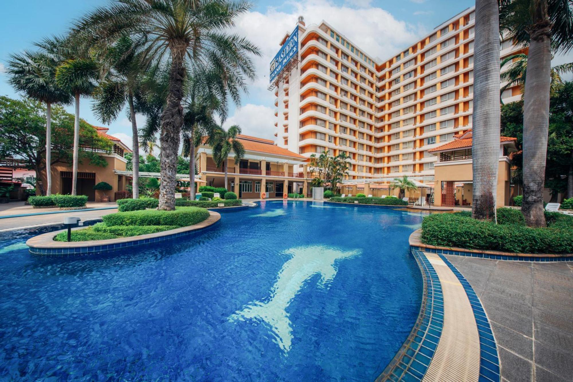 โรงแรม อีสเทิร์นแกรนด์พาเลซ