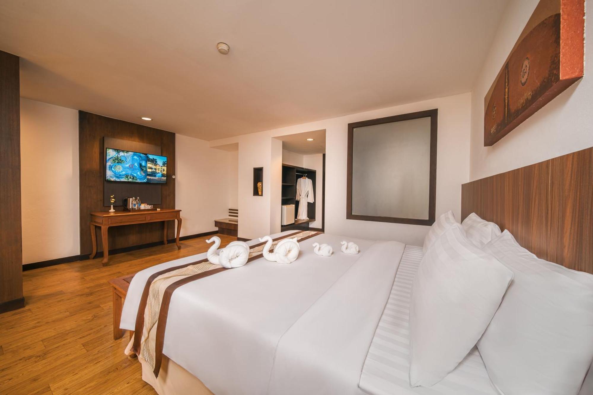 Eastern Grand Palace 4* פאטאיה